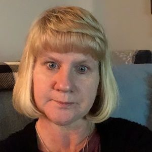 Meet your Posher, Diana